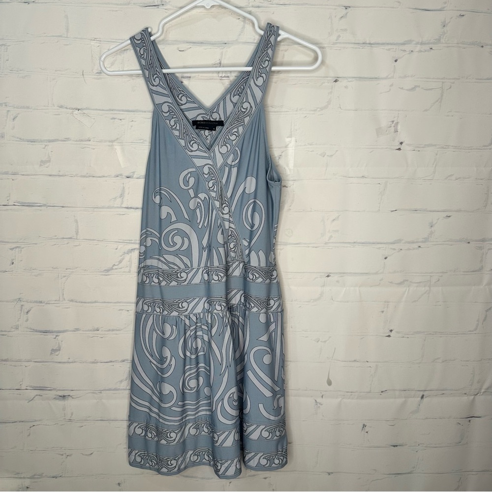 Women’s BCBG MaxAzria medium multi color sleeveless knee length‎ dress